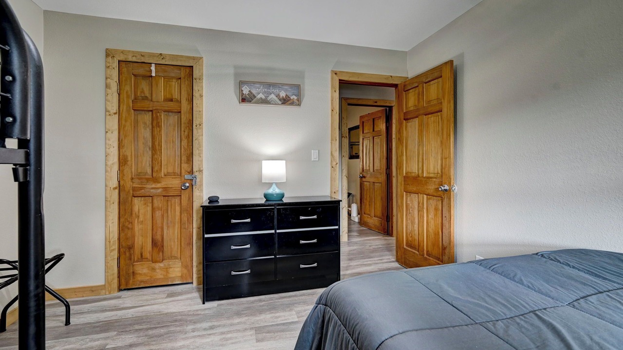 Photo of Bedroom in Spring Valley