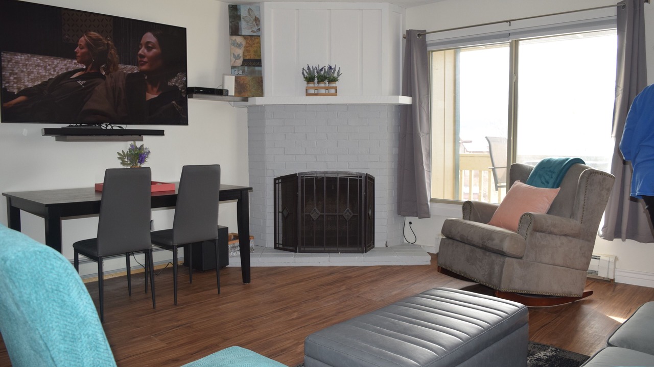 Photo of Livingroom in Fraser
