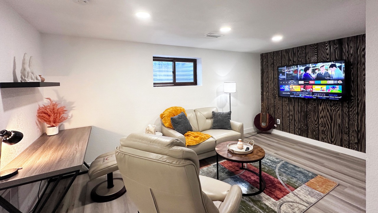 Photo of Livingroom in The Pinery