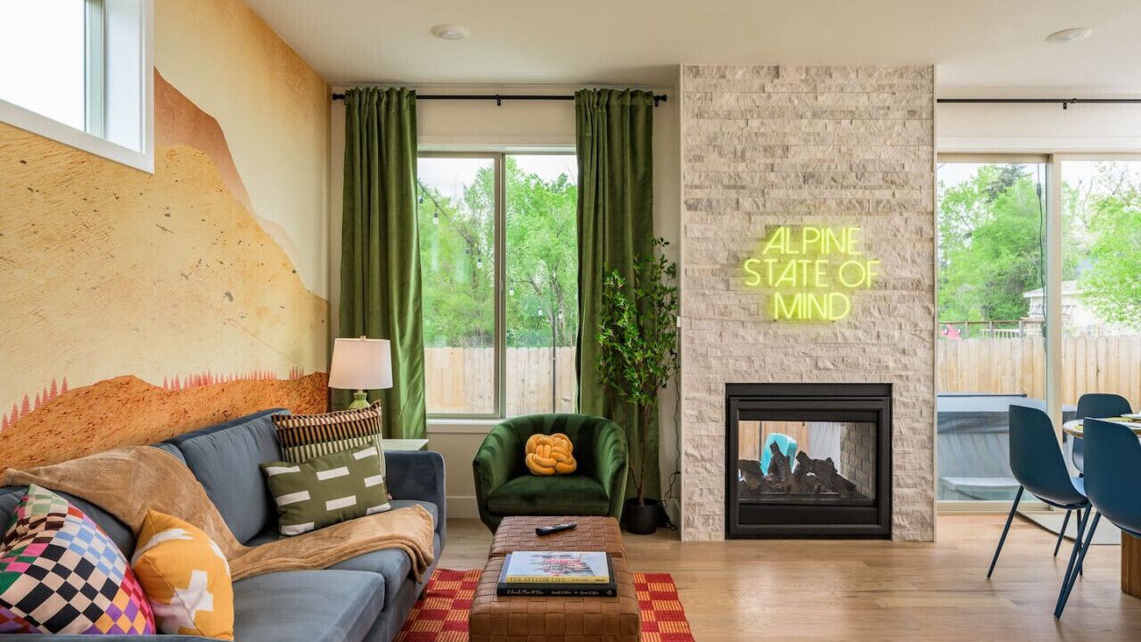 Photo of Livingroom in Berkley