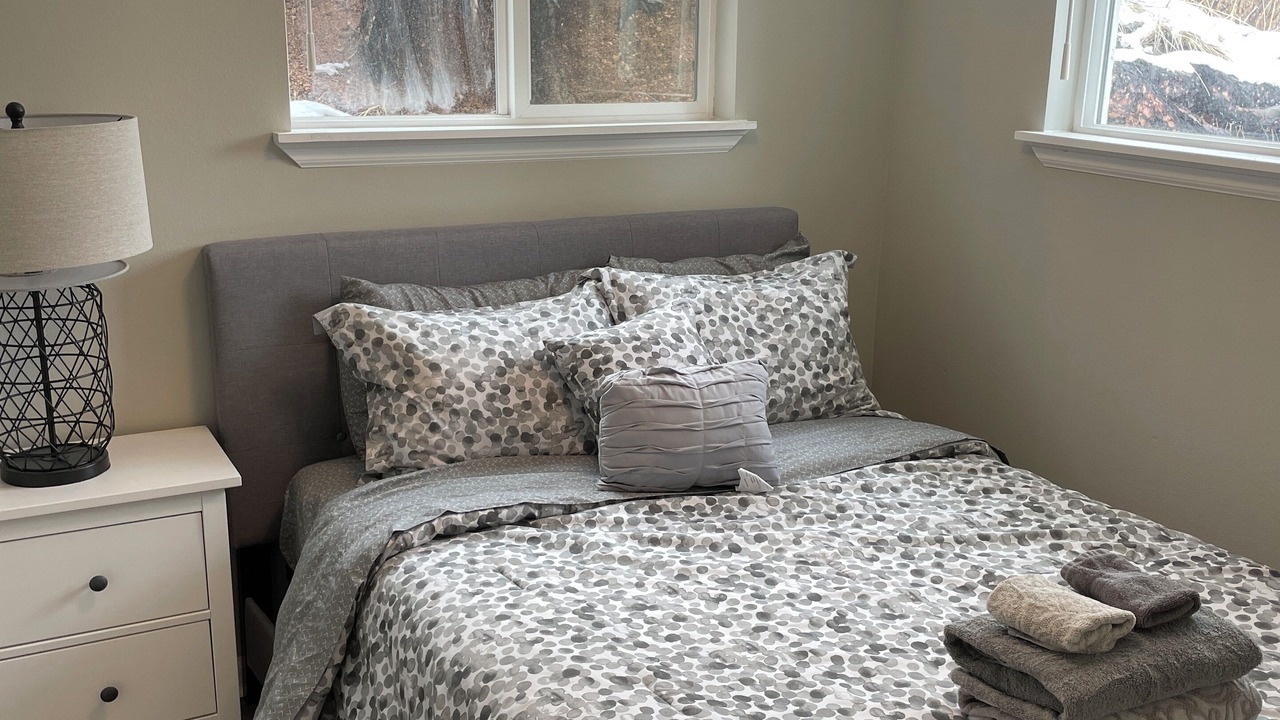 Photo of Bedroom in Cascade