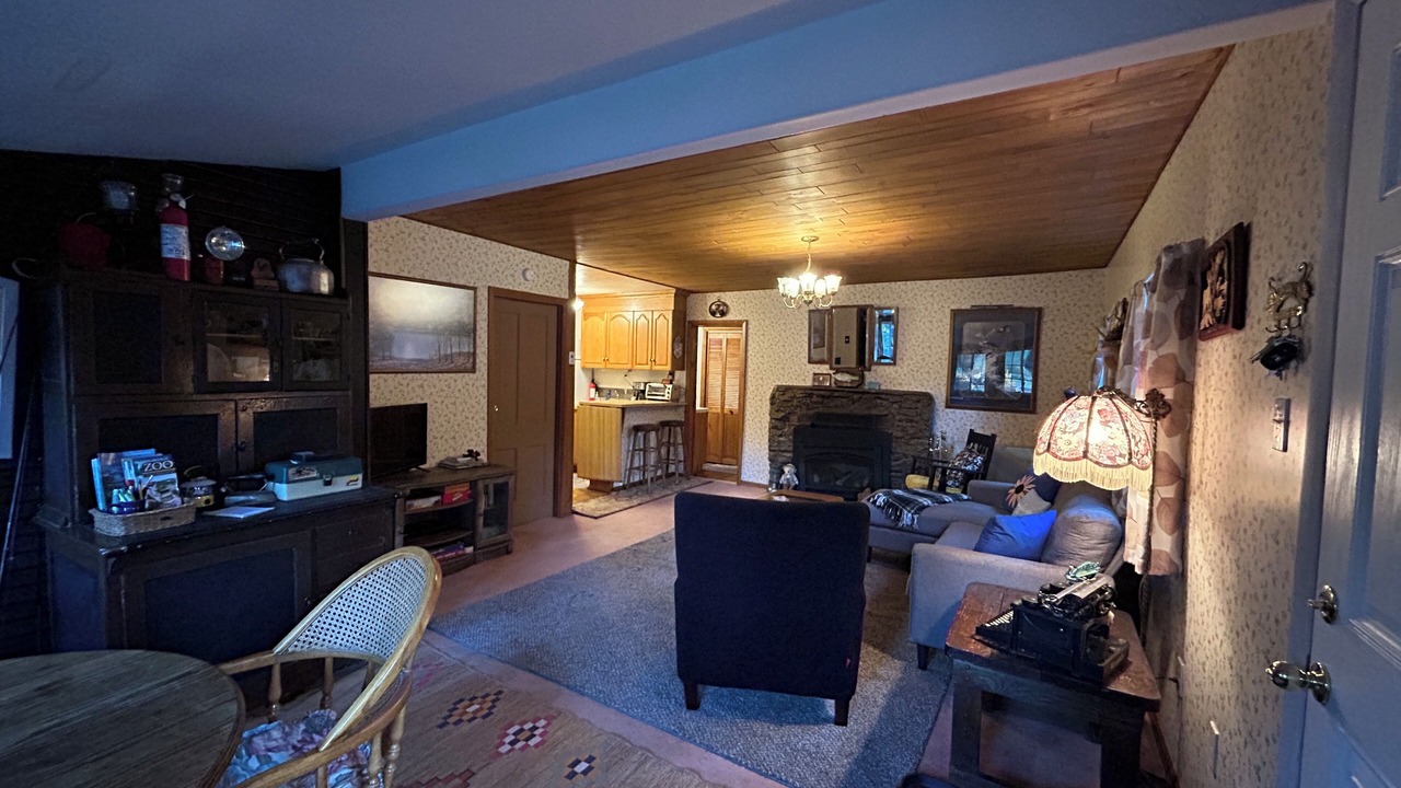 Photo of Livingroom in Pinecliffe