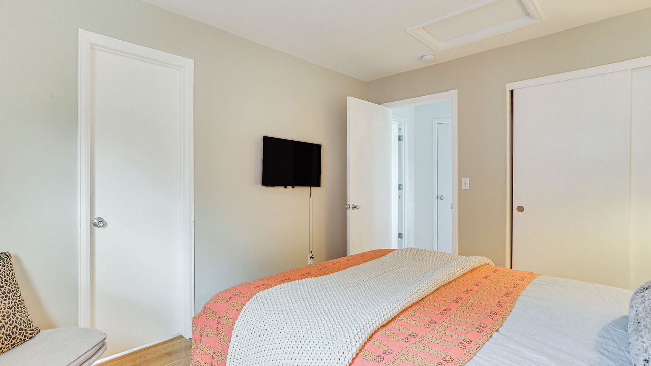 Photo of Bedroom in Castle Rock
