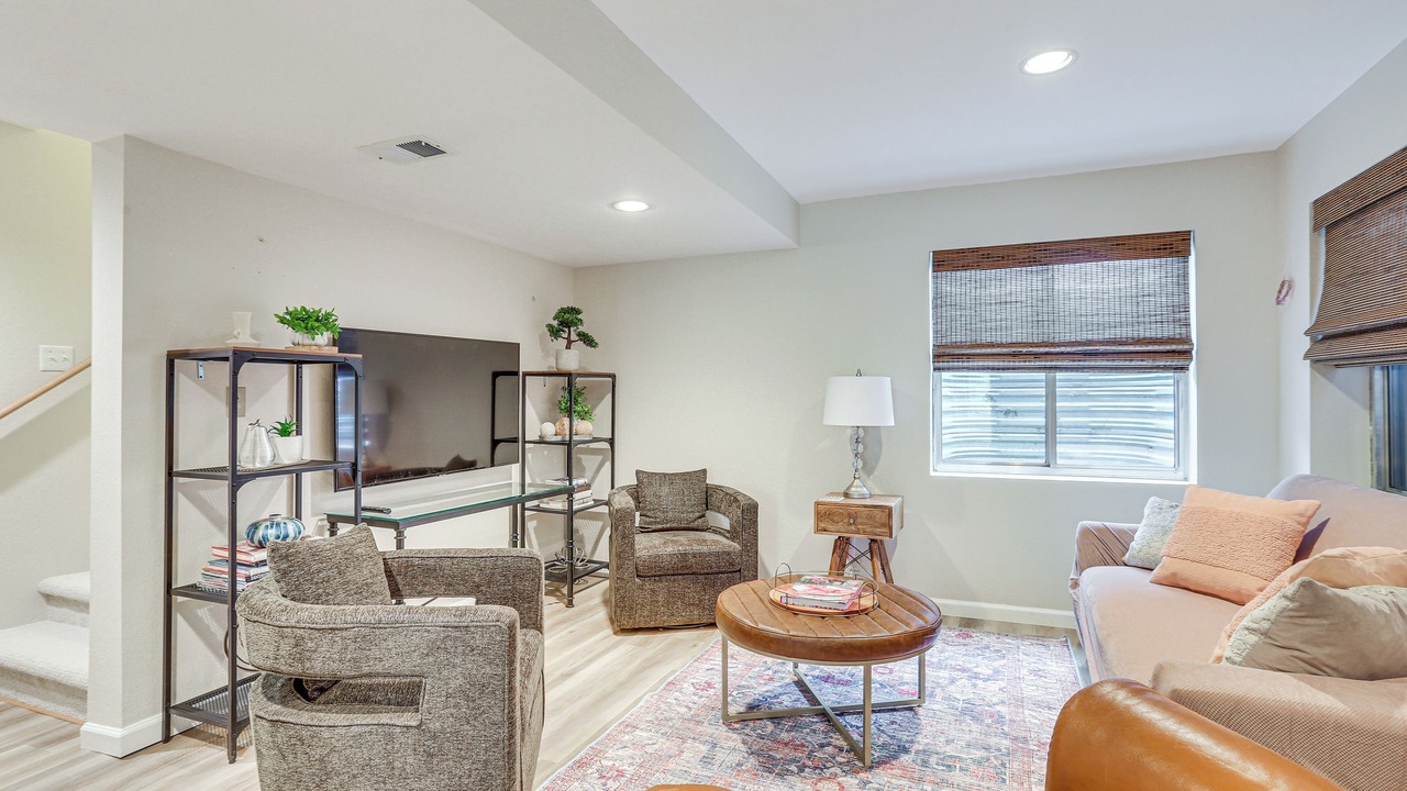 Photo of Livingroom in Castle Rock
