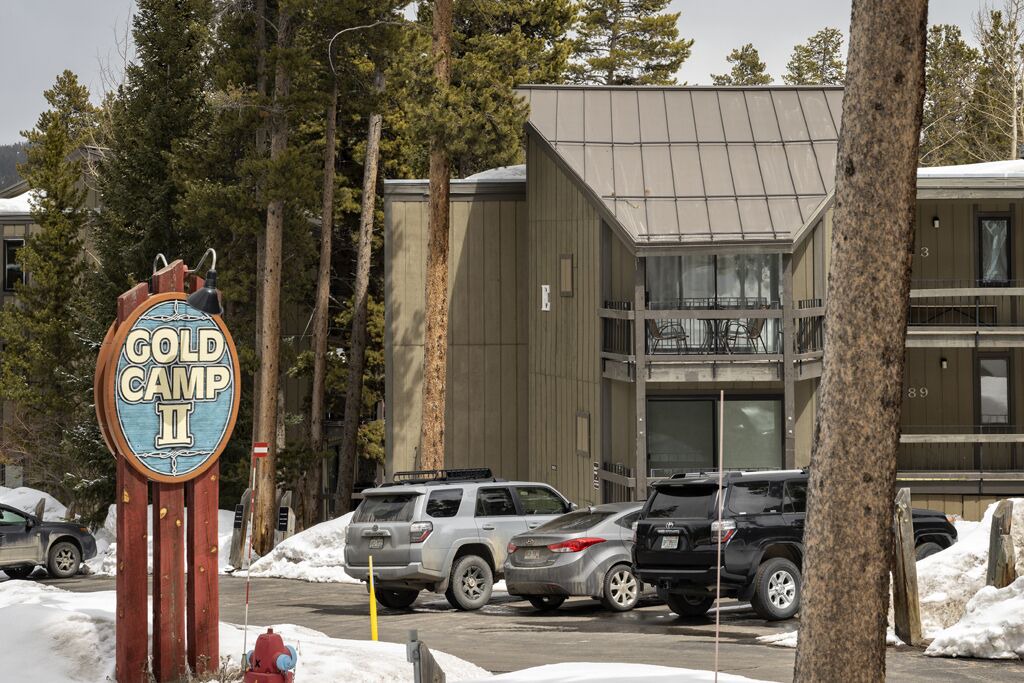 Photo of Others in Boulder Ridge