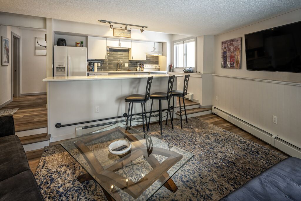 Photo of Livingroom in Boulder Ridge