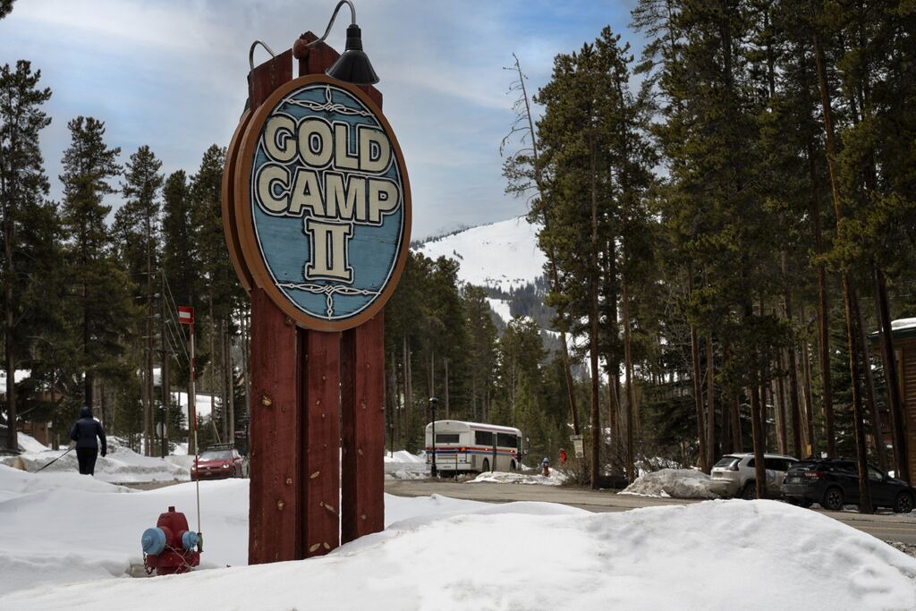 Photo of Others in Boulder Ridge