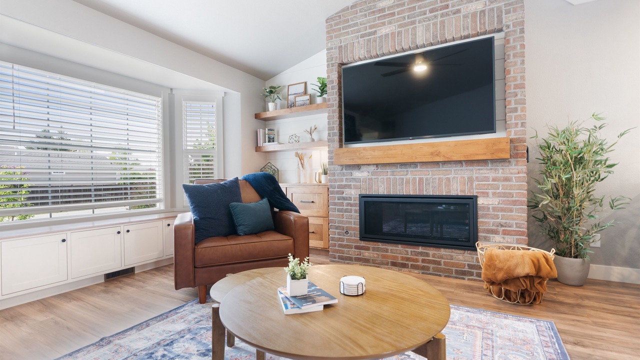 Photo of Livingroom in Loveland
