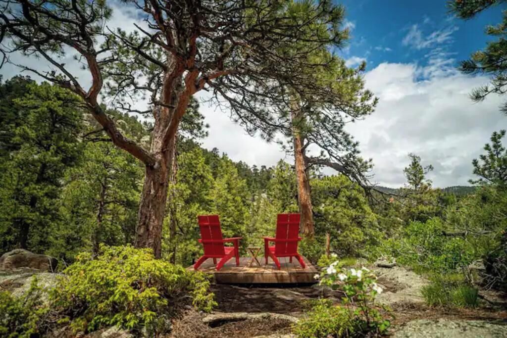 Photo of Outdoor in Drake