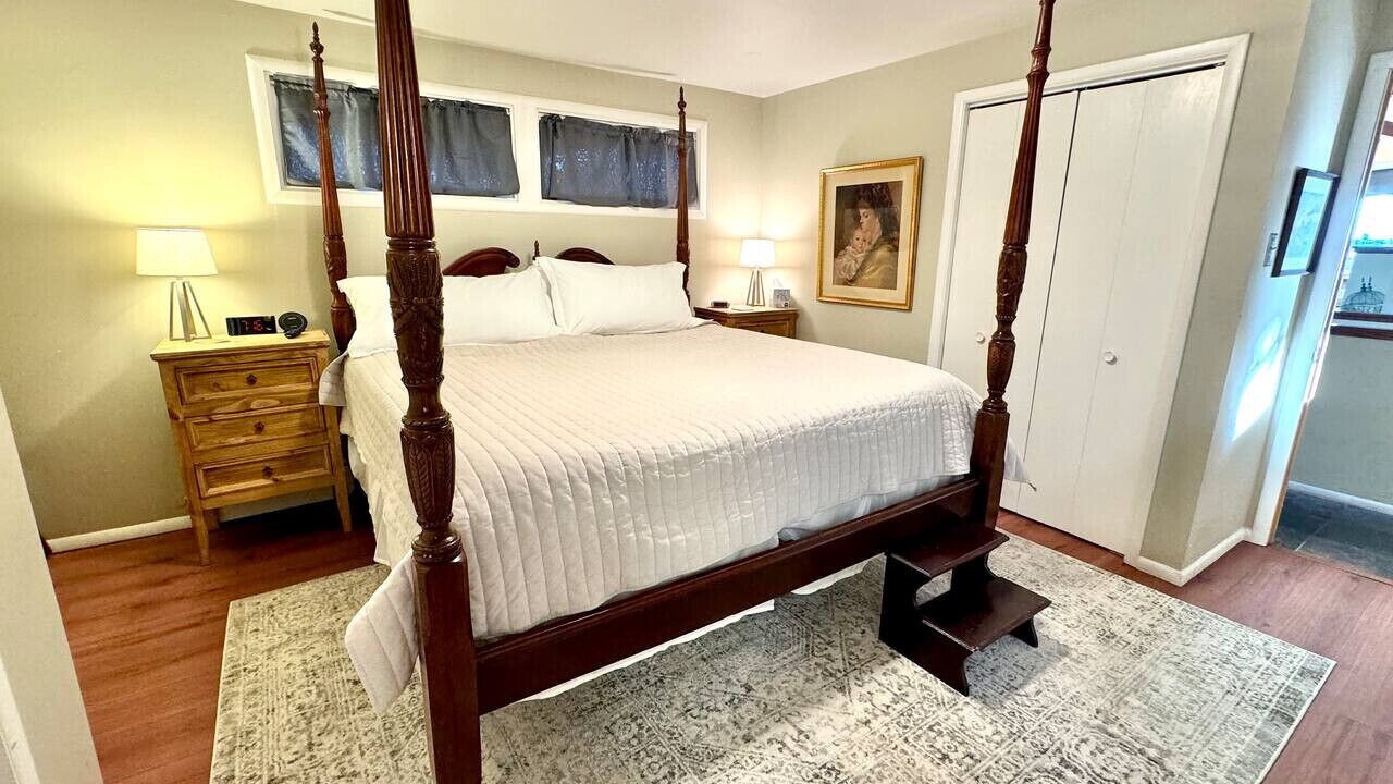 Photo of Bedroom in Castle Rock