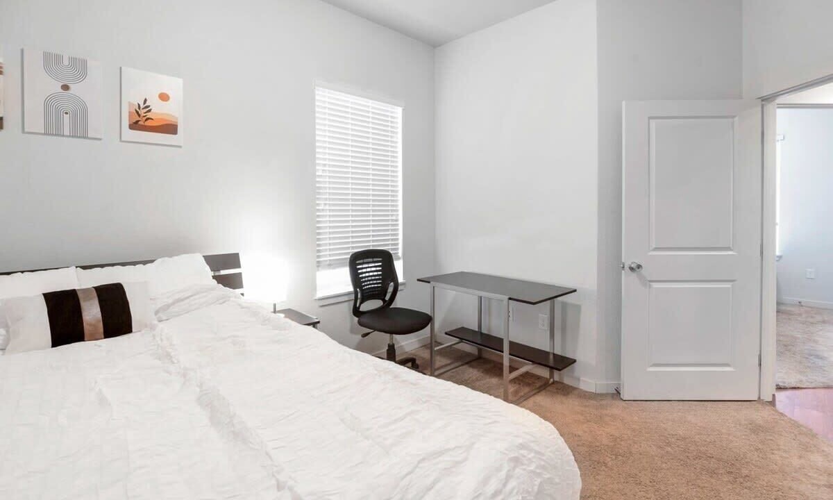 Photo of Bedroom in Greeley