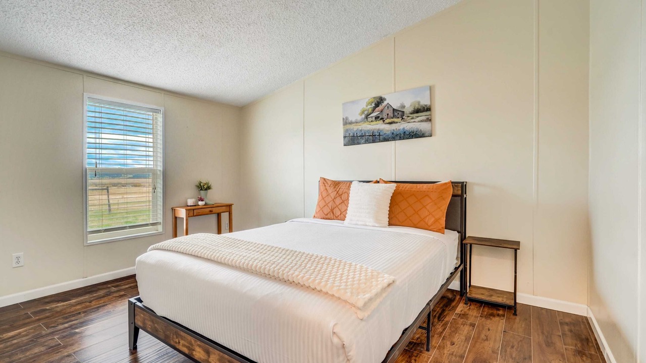Photo of Bedroom in Peyton