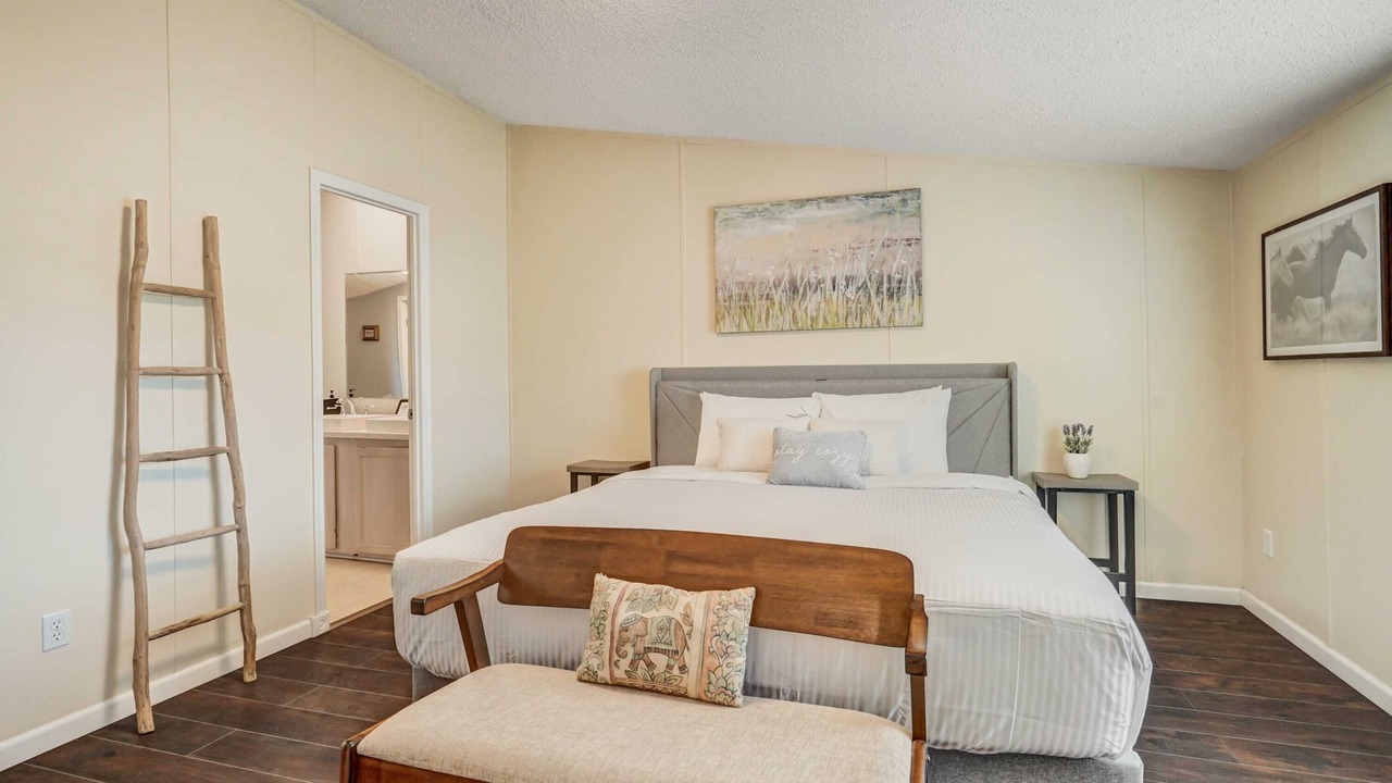 Photo of Bedroom in Peyton