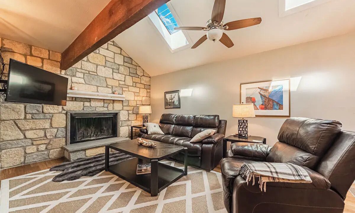 Photo of Livingroom in Manitou Springs