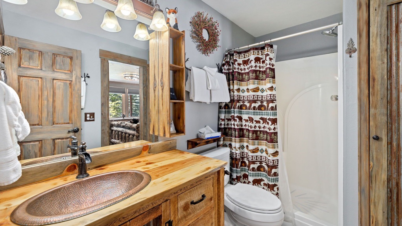 Photo of Bathroom in Fall River Estates