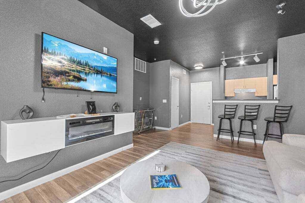 Photo of Livingroom in Platt Park