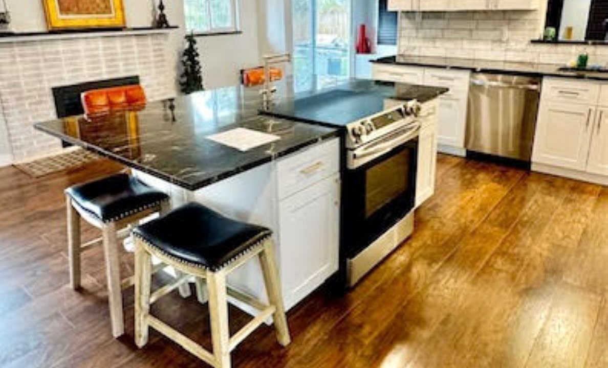 Photo of Kitchen in Arvada Plaza Area