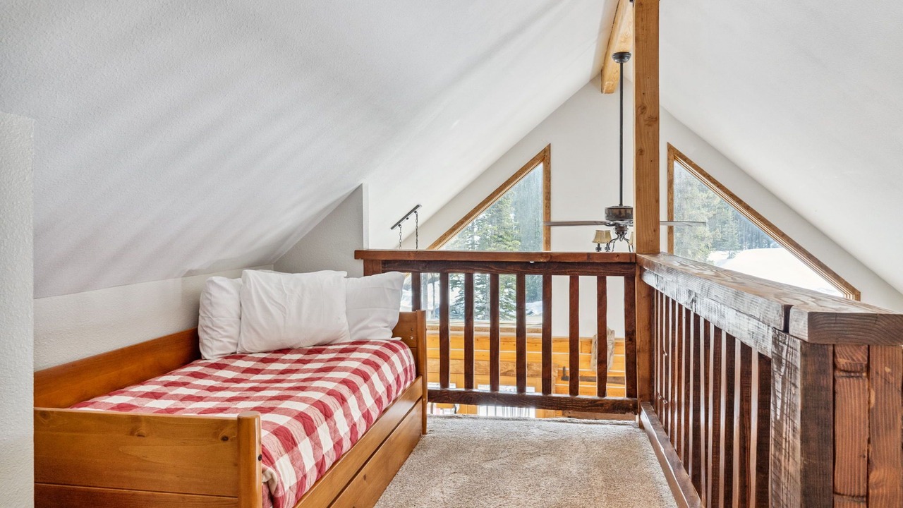 Photo of Bedroom in Quandary Village