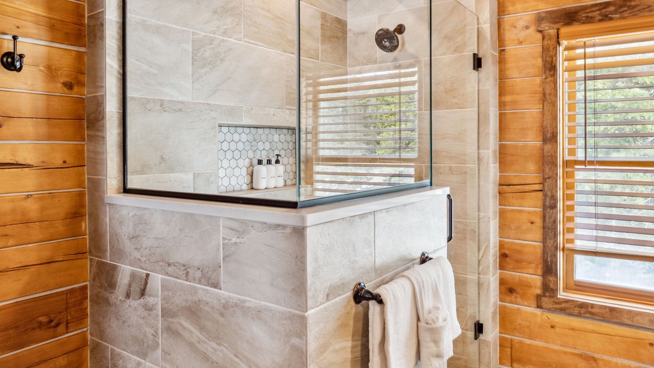 Photo of Bathroom in Quandary Village