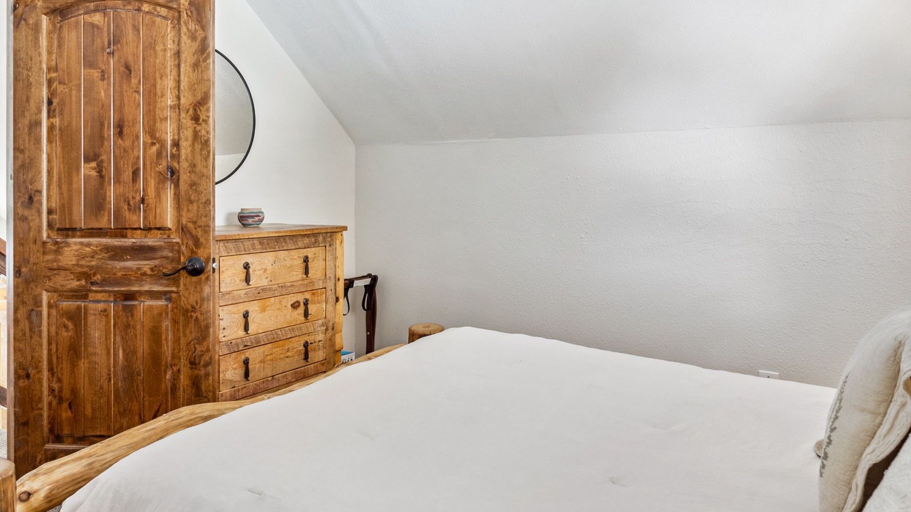 Photo of Bedroom in Quandary Village