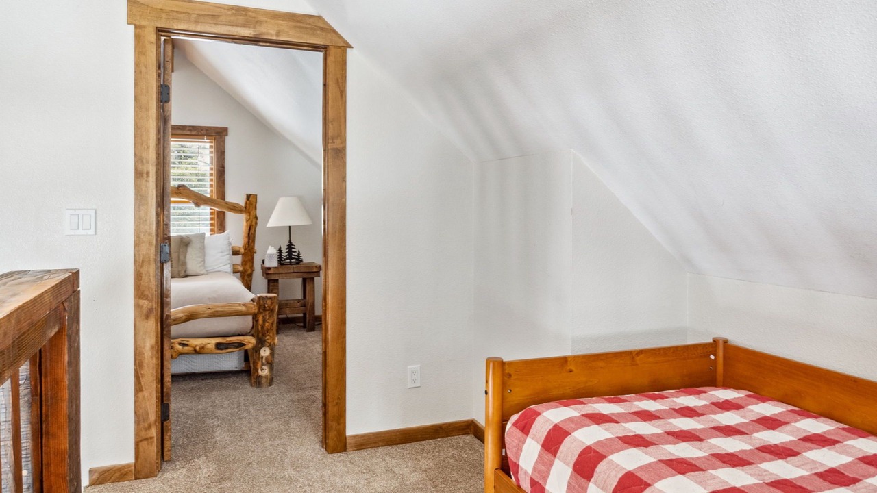 Photo of Bedroom in Quandary Village