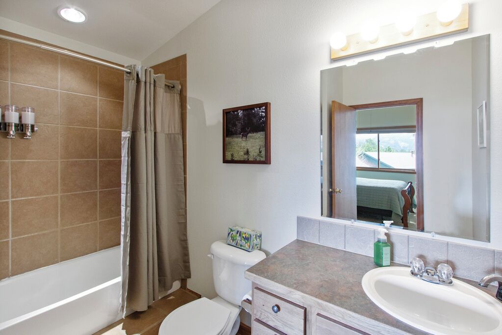 Photo of Bathroom in Stanley Hills