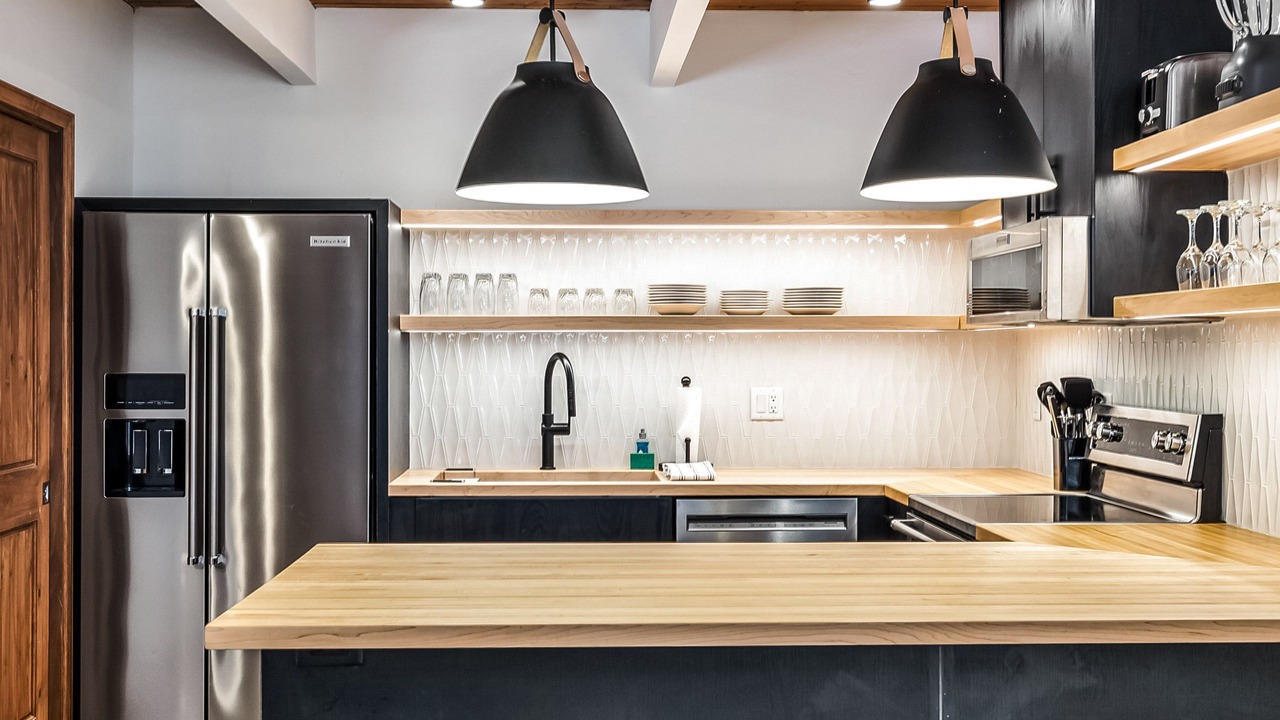 Photo of Kitchen in Peak 9