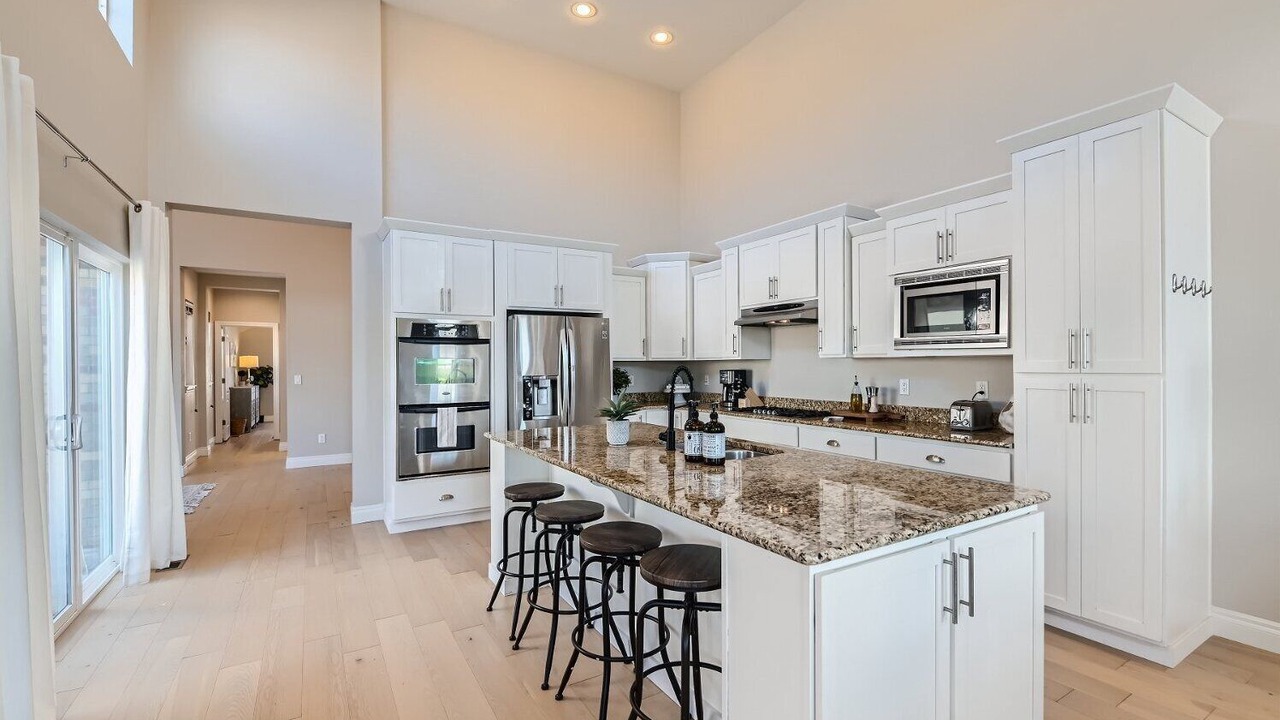 Photo of Kitchen in North Central Westminster