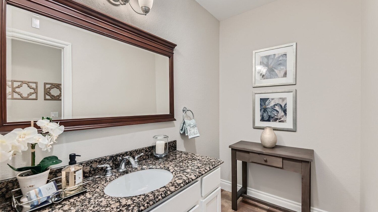 Photo of Bathroom in North Central Westminster
