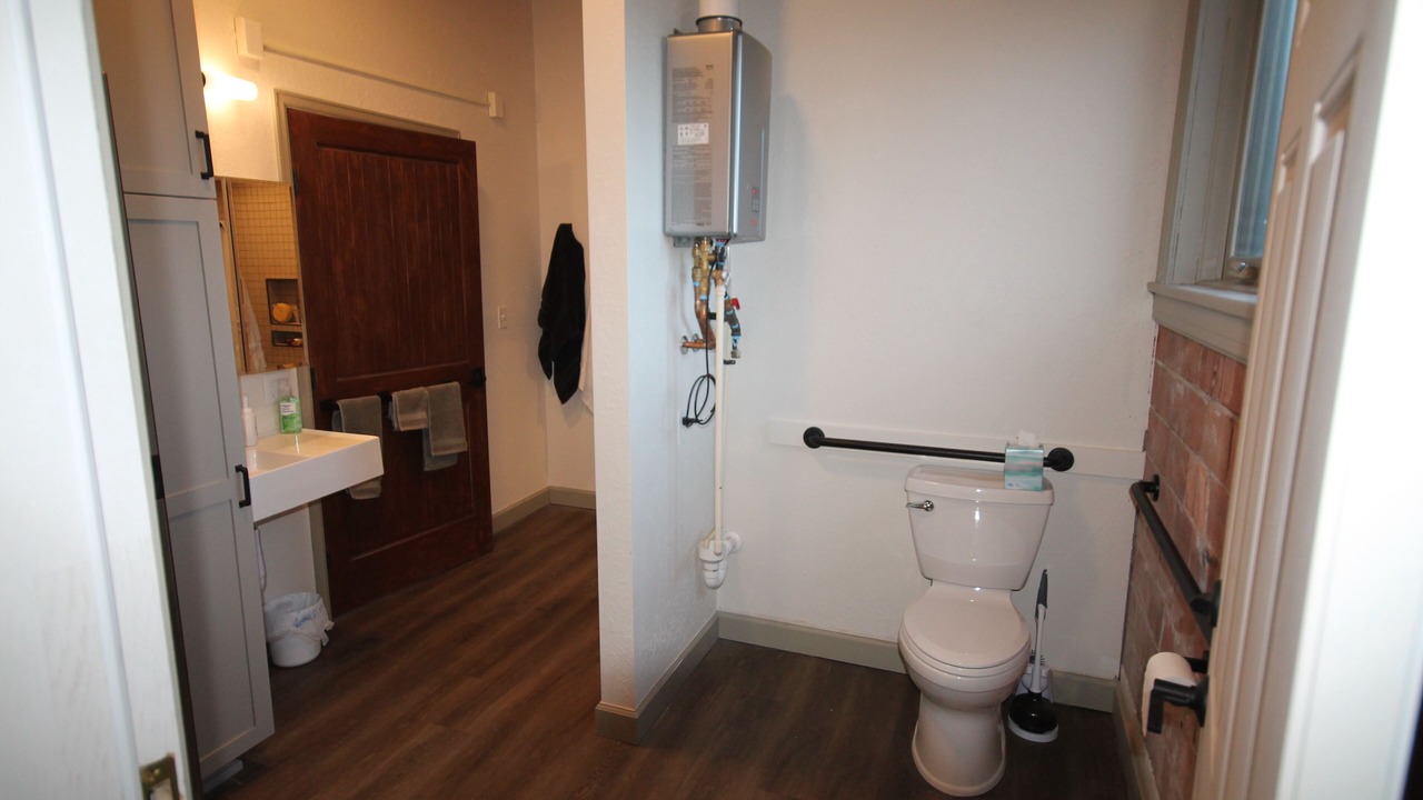 Photo of Bathroom in Monte Vista