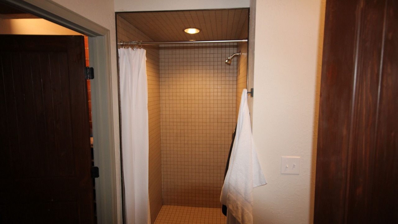 Photo of Bathroom in Monte Vista