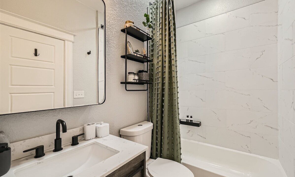 Photo of Bathroom in Washington Park West