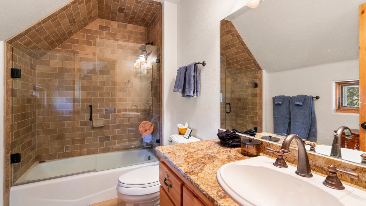 Photo of Bathroom in Durango - Purgatory