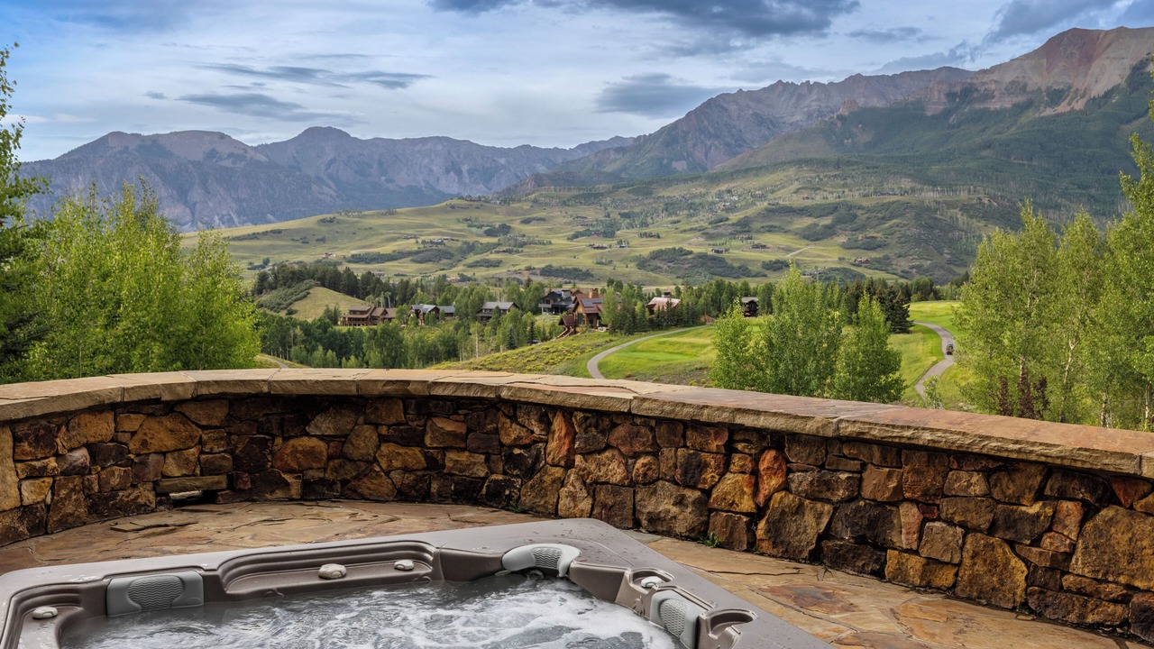 Photo of Outdoor in Mountain Village