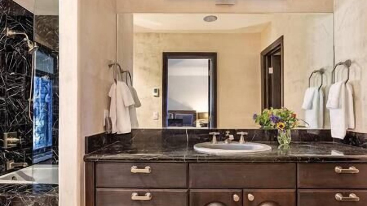 Photo of Bathroom in Starwood