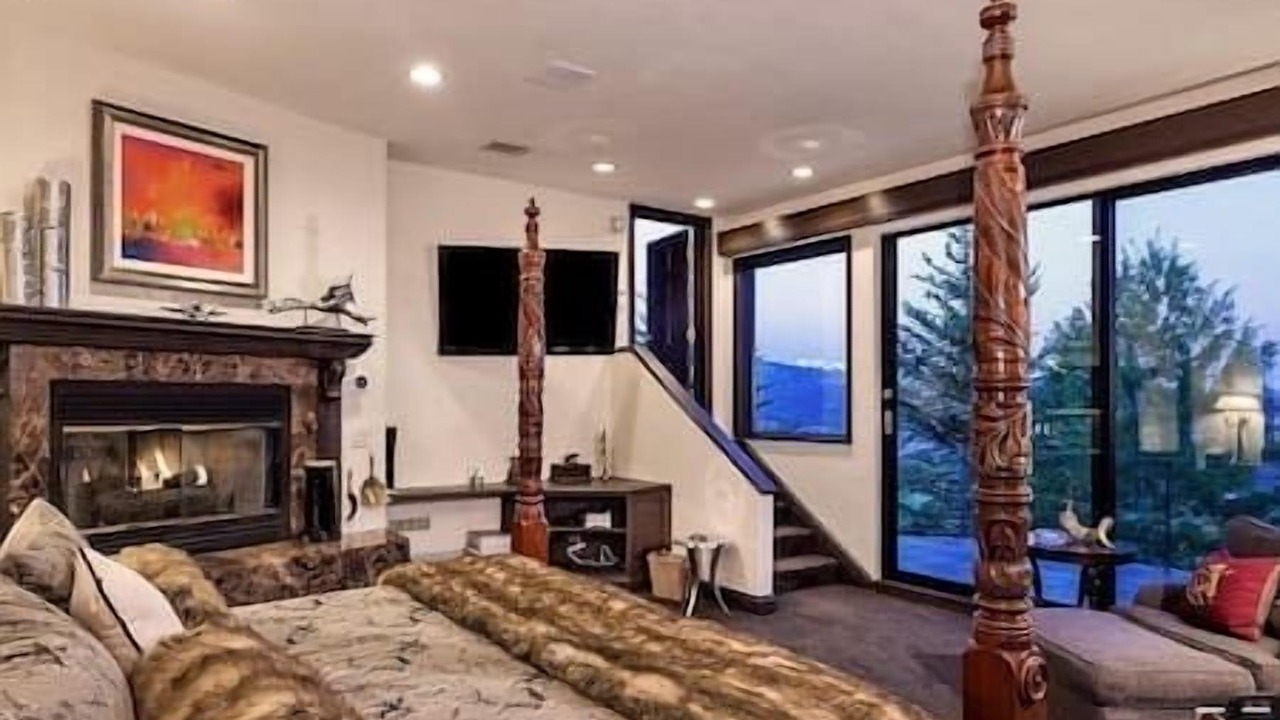 Photo of Livingroom in Starwood
