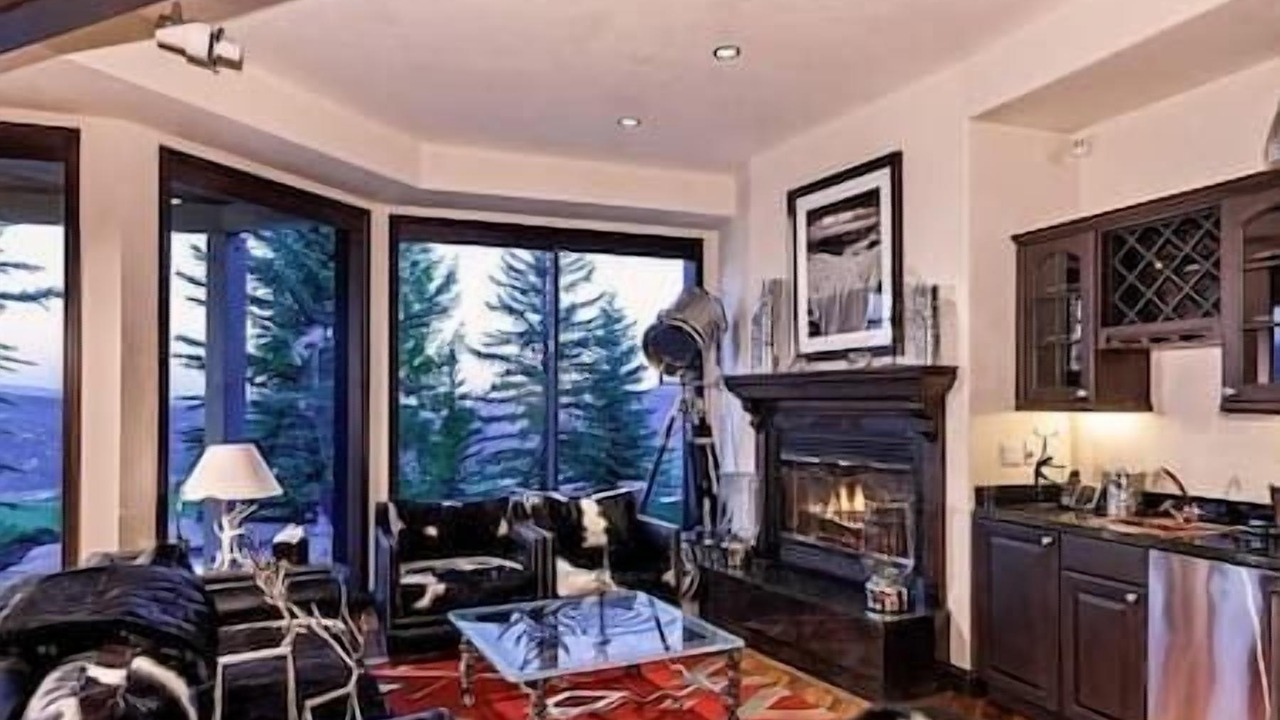 Photo of Livingroom in Starwood