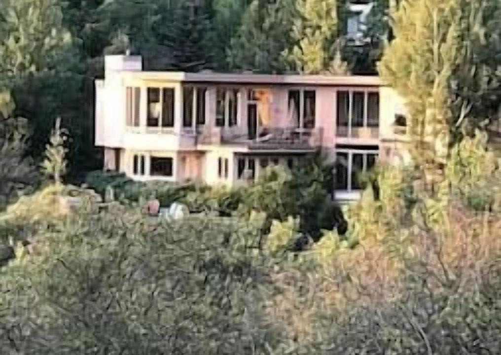 Photo of Outdoor in Red Mountain