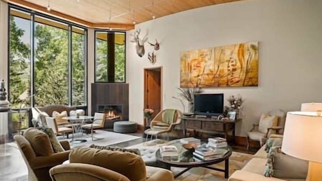 Photo of Livingroom in Aspen