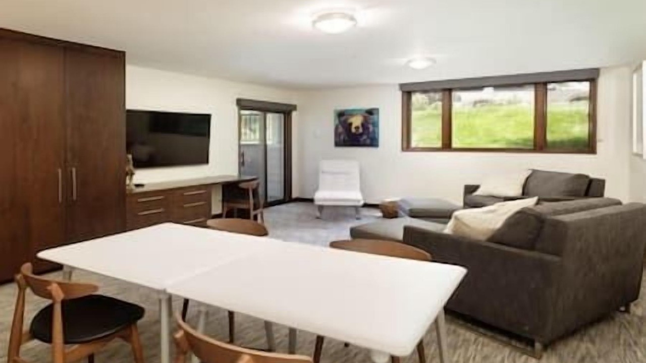 Photo of Livingroom in Aspen