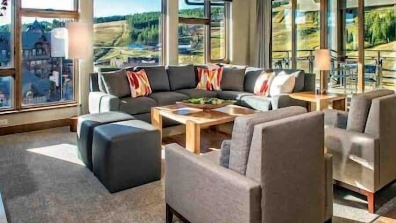 Photo of Livingroom in Boulder Ridge