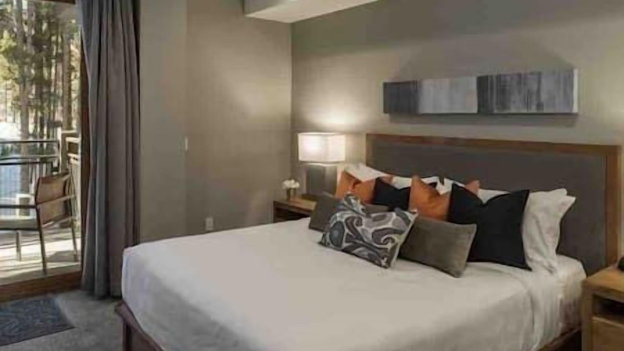 Photo of Bedroom in Boulder Ridge