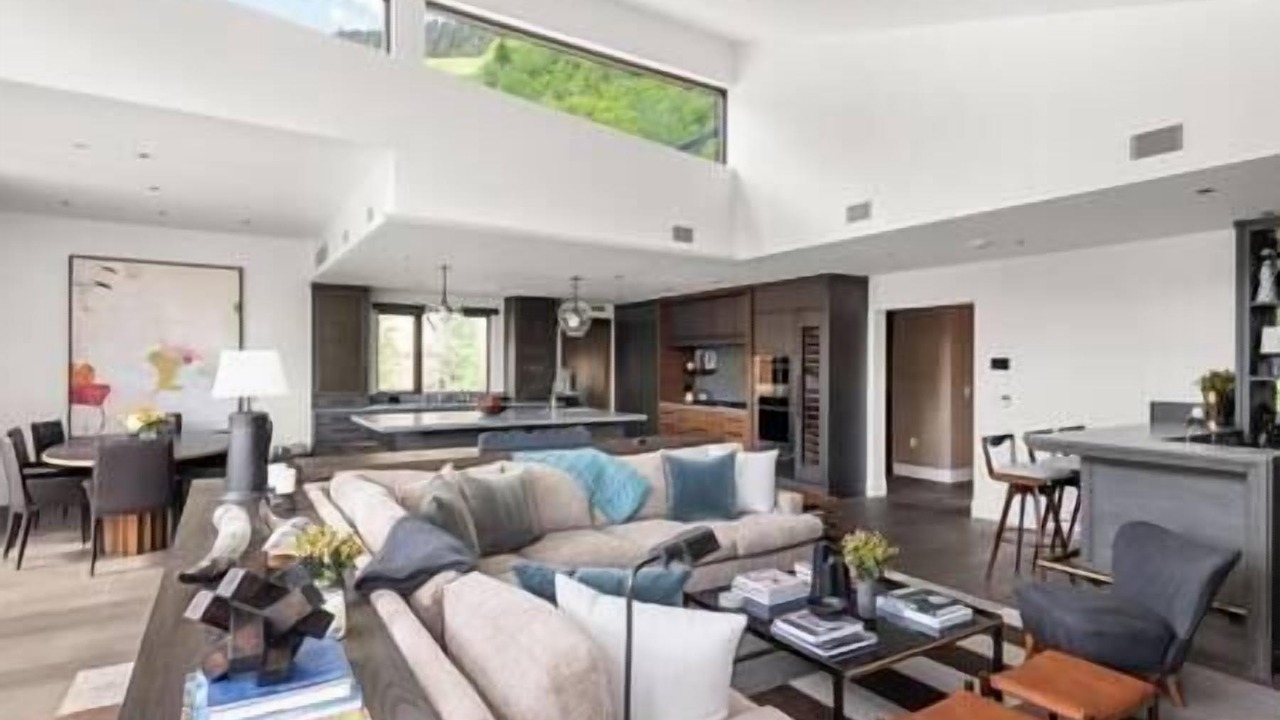 Photo of Livingroom in Aspen