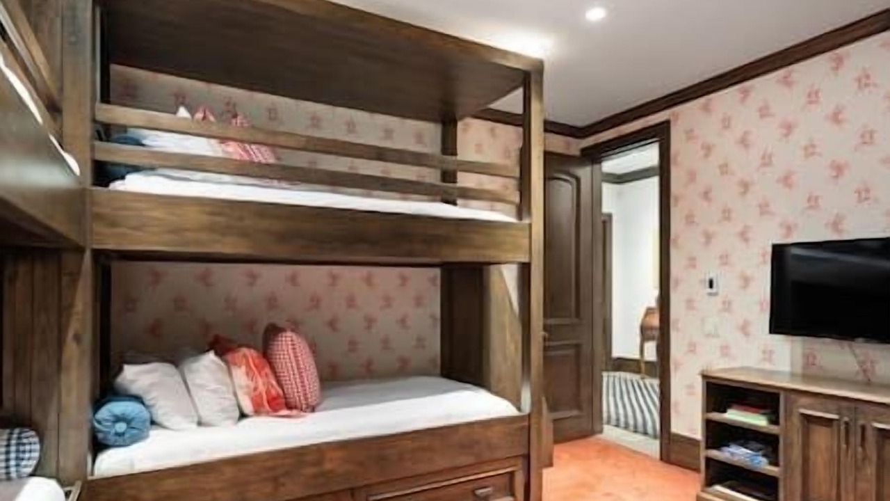 Photo of Bedroom in Aspen