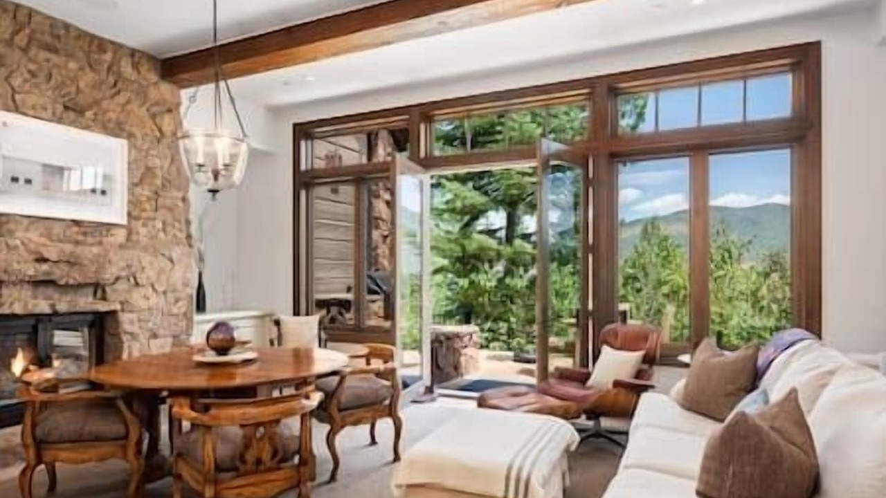 Photo of Livingroom in Aspen