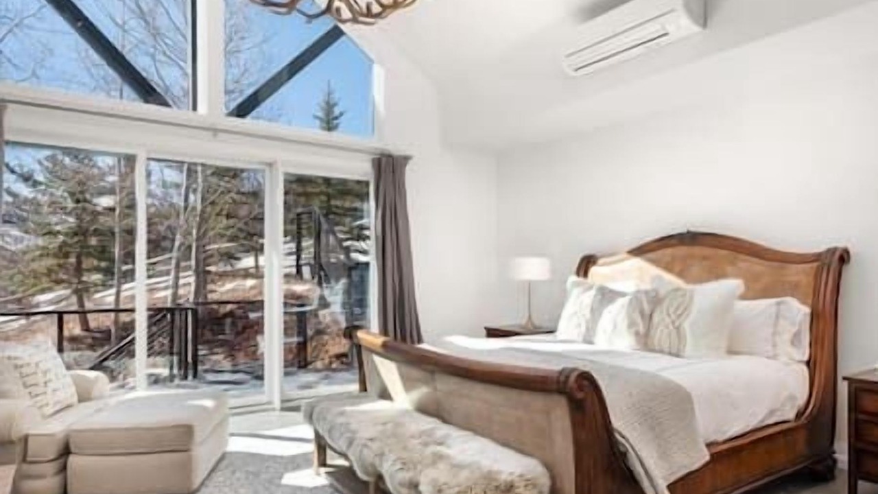 Photo of Bedroom in Brush Creek Village