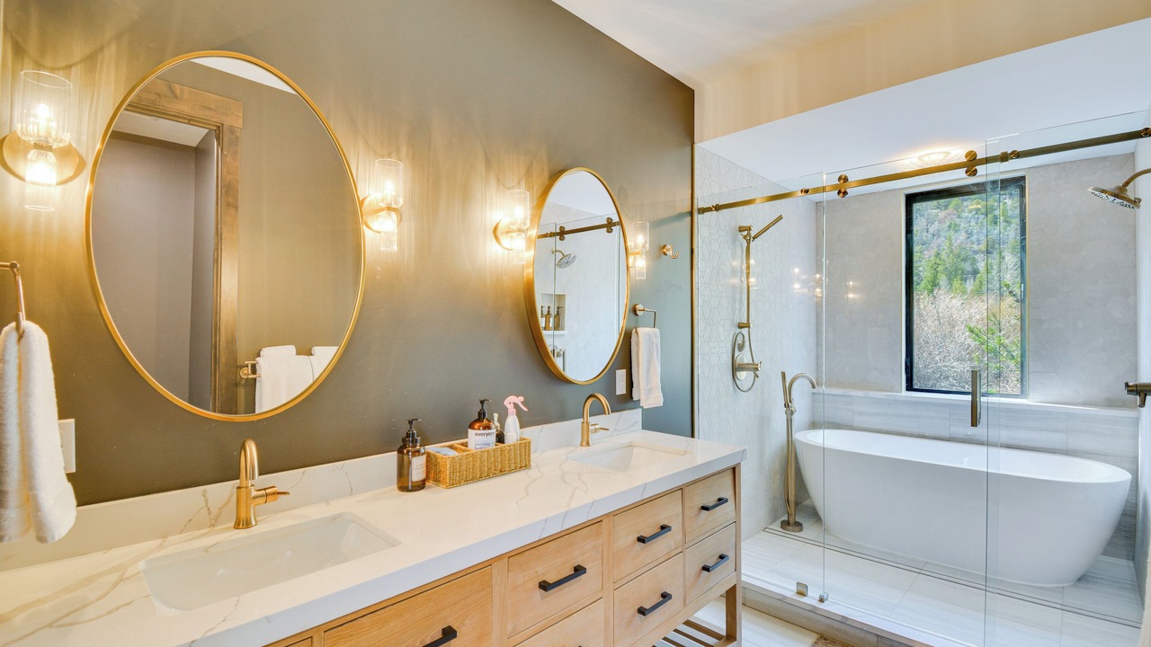 Photo of Bathroom in Leadville