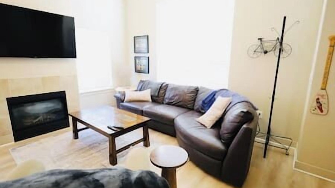 Photo of Livingroom in Old Town North