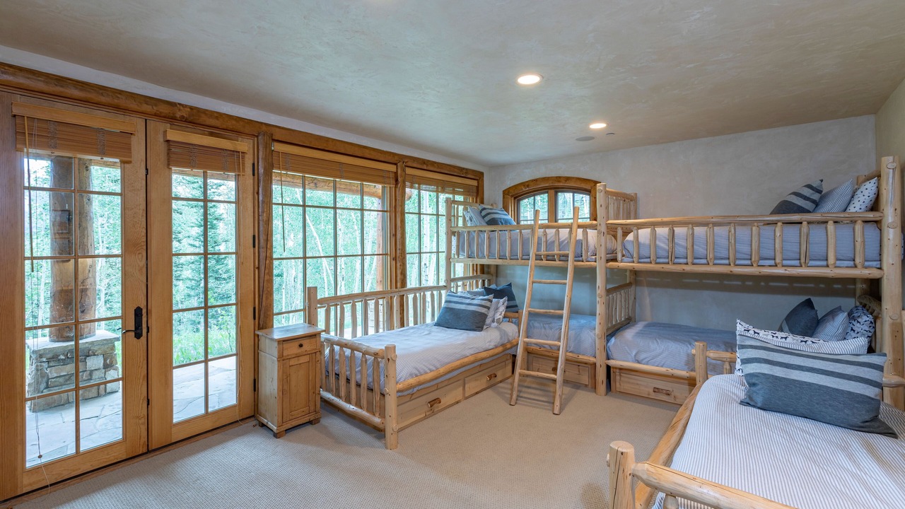 Photo of Bedroom in Mountain Village
