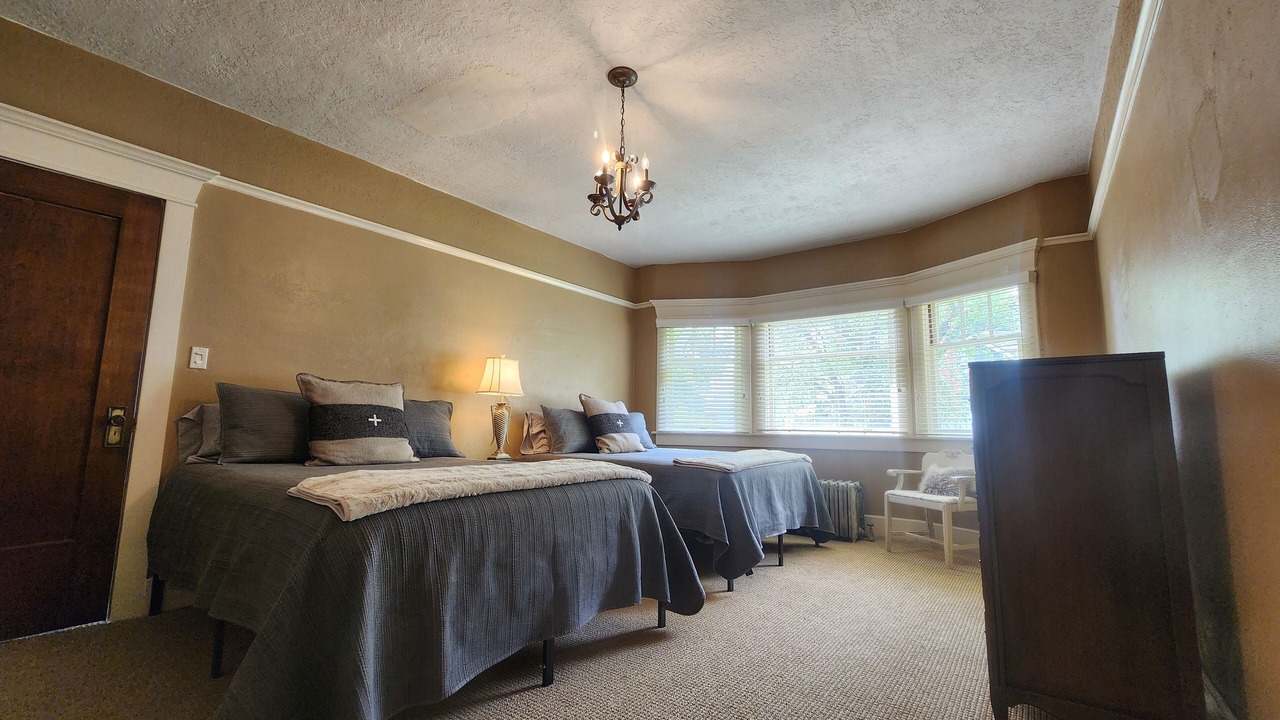 Photo of Bedroom in Gypsum